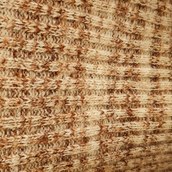 🤎🤍Old Navy Cozy Brown And White Knit Tunic Sweater - Picture 3 of 5